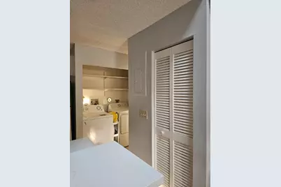 1827 Runners Way, Pompano Beach, FL 33068 - Photo 10