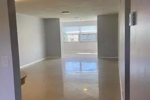 9861 Sunrise Lakes Blvd, Sunrise, FL 33322 - Photo 4