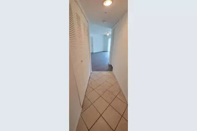 4177 N Haverhill Road #816, West Palm Beach, FL 33417 - Photo 8