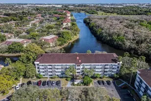 4134 S Carambola Cir Unit, Coconut Creek, FL 33066 - Photo 2