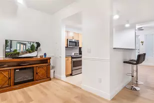 533 NE 3rd Ave, Fort Lauderdale, FL 33301 - Photo 6