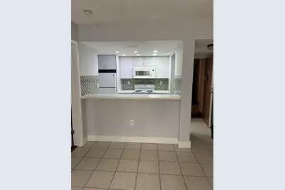 7035 NW 186th Street #D-111, Hialeah, FL 33015 - Photo 6