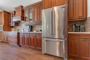 11330 SW 12th St, Pembroke Pines, FL 33025 - Photo 16