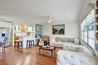 342 Brighton #I, Boca Raton, FL 33434 - Photo 4