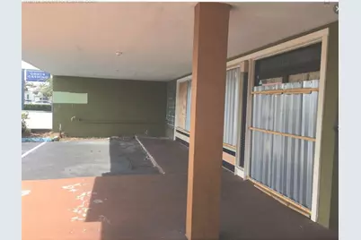 1361 E Commercial Boulevard, Oakland Park, FL 33334 - Photo 12