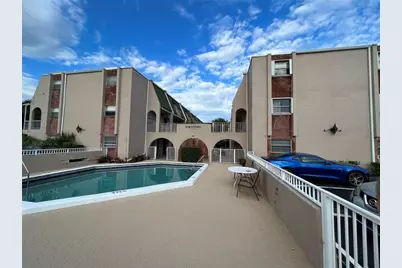 1100 SE 4th Avenue #9, Deerfield Beach, FL 33441 - Photo 12