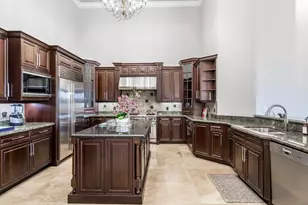 3111 Lake Ridge Ln, Weston, FL 33332 - Photo 10