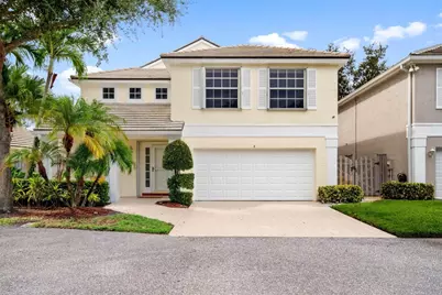 8 Governors Court, Palm Beach Gardens, FL 33418 - Photo 1
