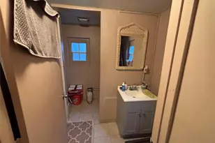 1141 S Ridge Rd, Lantana, FL 33462 - Photo 4