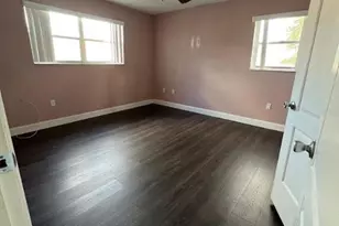 8200 Sunrise Lakes Blvd, Sunrise, FL 33322 - Photo 10