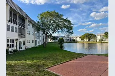 8200 Sunrise Lakes Boulevard #212, Sunrise, FL 33322 - Photo 16