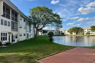 8200 Sunrise Lakes Blvd, Sunrise, FL 33322 - Photo 16