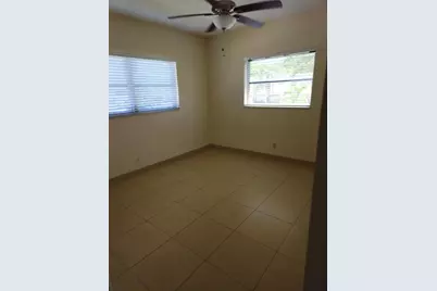 7500 NW 5th Place #201, Margate, FL 33063 - Photo 12