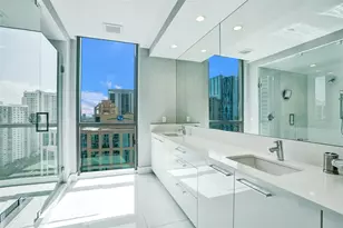 100 E Las Olas Blvd, Fort Lauderdale, FL 33301 - Photo 28
