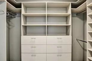 100 E Las Olas Blvd, Fort Lauderdale, FL 33301 - Photo 20