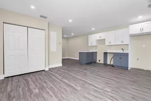 2451A NW 21st St, Fort Lauderdale, FL 33311 - Photo 20