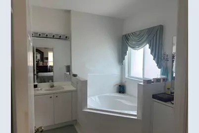 [Address not provided], Miami, FL 33190 - Photo 12