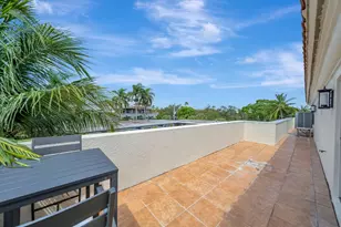 1368 Bayview Dr, Fort Lauderdale, FL 33304 - Photo 50