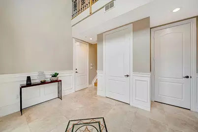 1368 Bayview Drive, Fort Lauderdale, FL 33304 - Photo 8