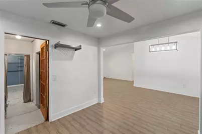 9700 NW 10th Street, Pembroke Pines, FL 33024 - Photo 10