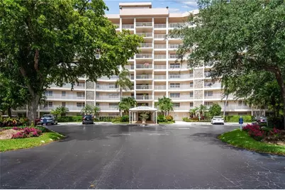 3507 Oaks Way #307, Pompano Beach, FL 33069 - Photo 10