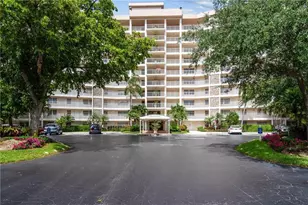 3507 Oaks Way, Pompano Beach, FL 33069 - Photo 10