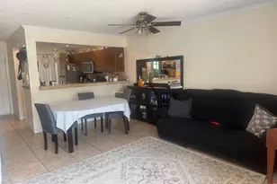 795 Crystal Lake Dr, Pompano Beach, FL 33064 - Photo 6