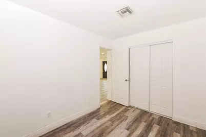 730 NW 18th Street, Pompano Beach, FL 33060 - Photo 14