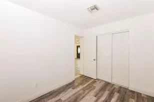 730 NW 18th St, Pompano Beach, FL 33060 - Photo 14