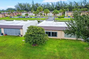 121 Lake Meryl Dr, West Palm Beach, FL 33411 - Photo 40