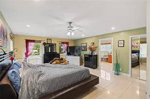 2501 NW 8th Ave, Wilton Manors, FL 33311 - Photo 20