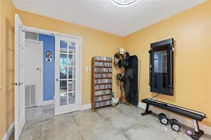2501 NW 8th Ave, Wilton Manors, FL 33311 - Photo 18