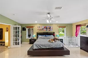 2501 NW 8th Ave, Wilton Manors, FL 33311 - Photo 24