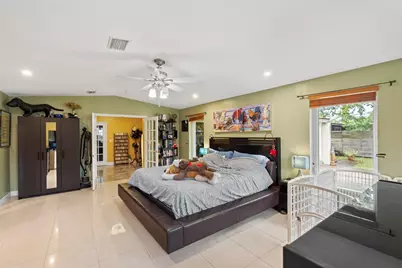 2501 NW 8th Avenue, Fort Lauderdale, FL 33311 - Photo 22