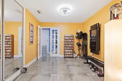 2501 NW 8th Avenue, Fort Lauderdale, FL 33311 - Photo 18