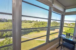 2661 S Course Dr, Pompano Beach, FL 33069 - Photo 14