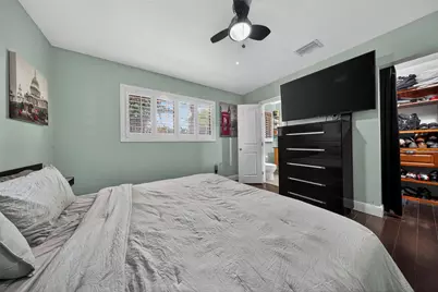 2115 NE 15th Avenue, Wilton Manors, FL 33305 - Photo 20