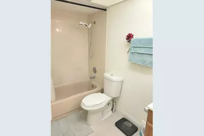 2800 Somerset #312, Fort Lauderdale, FL 33311 - Photo 8