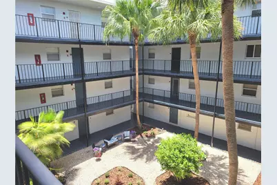 2800 Somerset #312, Lauderdale Lakes, FL 33311 - Photo 12