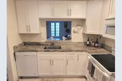 2800 Somerset #312, Lauderdale Lakes, FL 33311 - Photo 2