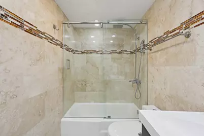 5601 Collins Avenue #1716, Miami Beach, FL 33140 - Photo 22