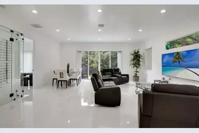 2962 NW 10th Court, Fort Lauderdale, FL 33311 - Photo 6