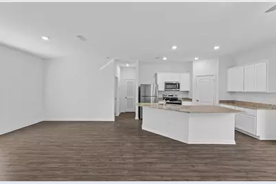 8426 99th Court, Vero Beach, FL 32967 - Photo 10