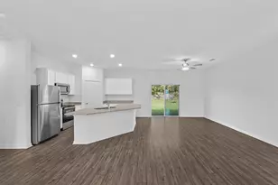 8426 99th Ct, Vero Beach, FL 32967 - Photo 6