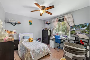 2119 Chagall Cir, West Palm Beach, FL 33409 - Photo 52