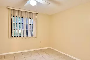 1502 Whitehall Dr, Davie, FL 33324 - Photo 8