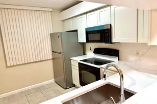 1502 Whitehall Dr, Davie, FL 33324 - Photo 2