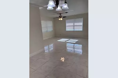 212 NE 9th Avenue #1, Deerfield Beach, FL 33441 - Photo 2