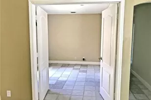 9821 Red Heart Ln, Tamarac, FL 33321 - Photo 4