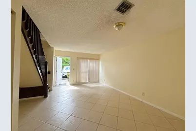 9784 NW 14th Street, Coral Springs, FL 33071 - Photo 4